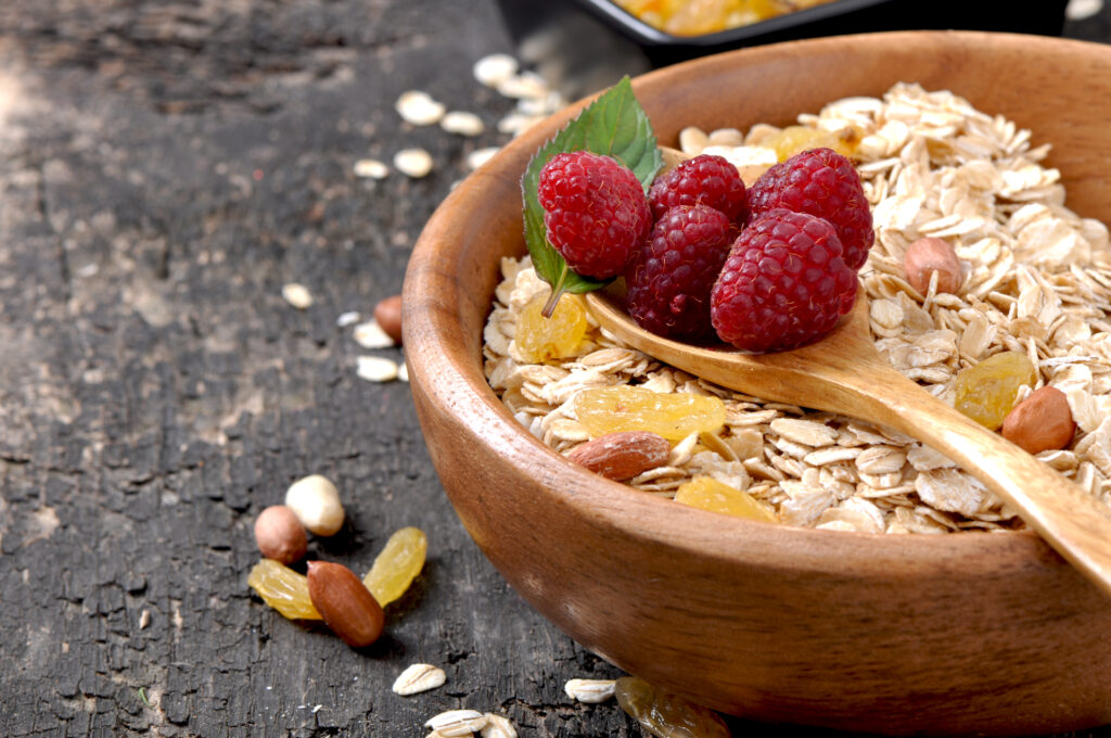 What are the 8 benefits of oatmeal?